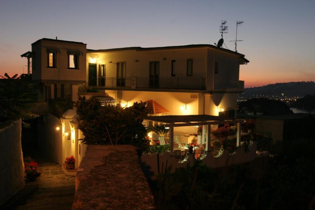 B&B Dea Fortuna Bacoli Kültér fotó